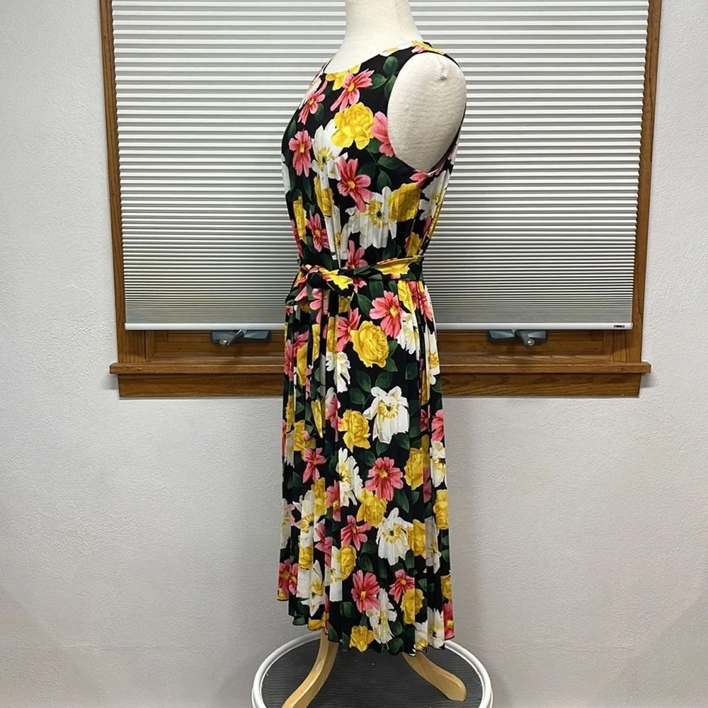 T Tahari Black Floral Print Sleeveless Pleated Belted Midi Dress Size Medium - Picture 8 of 12